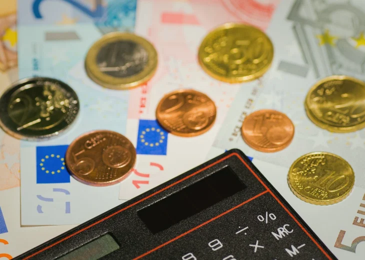 Revisão de pagamentos recorrentes